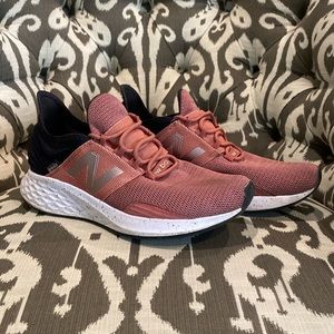 New Balance ROAV Fresh Foam size 8.5